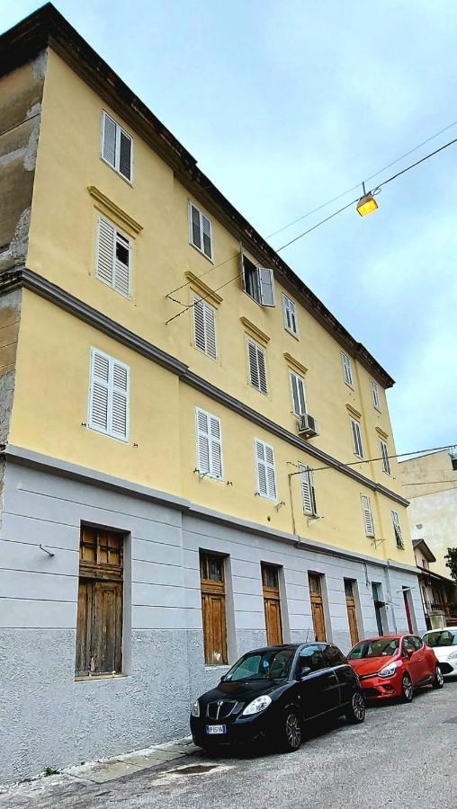 Casa Di Tania Lägenhet Trieste Exteriör bild